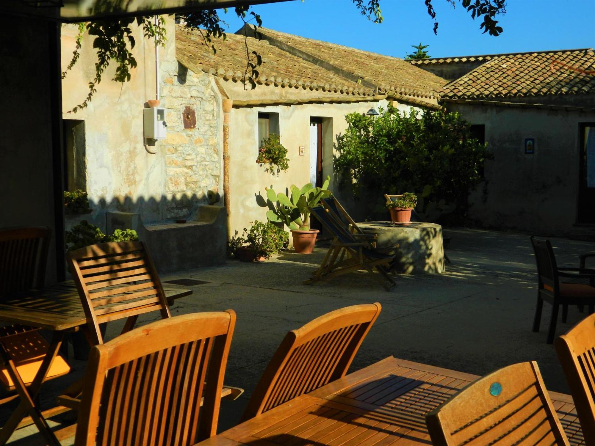 Baglio Anaste Hotel Buseto Palizzolo Exterior photo